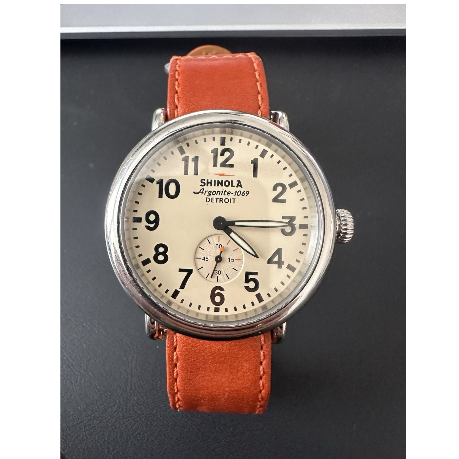 Shinola Runwell Argonite 1069 47mm Men’s Watch Cream Dial Orange Leather Detroit