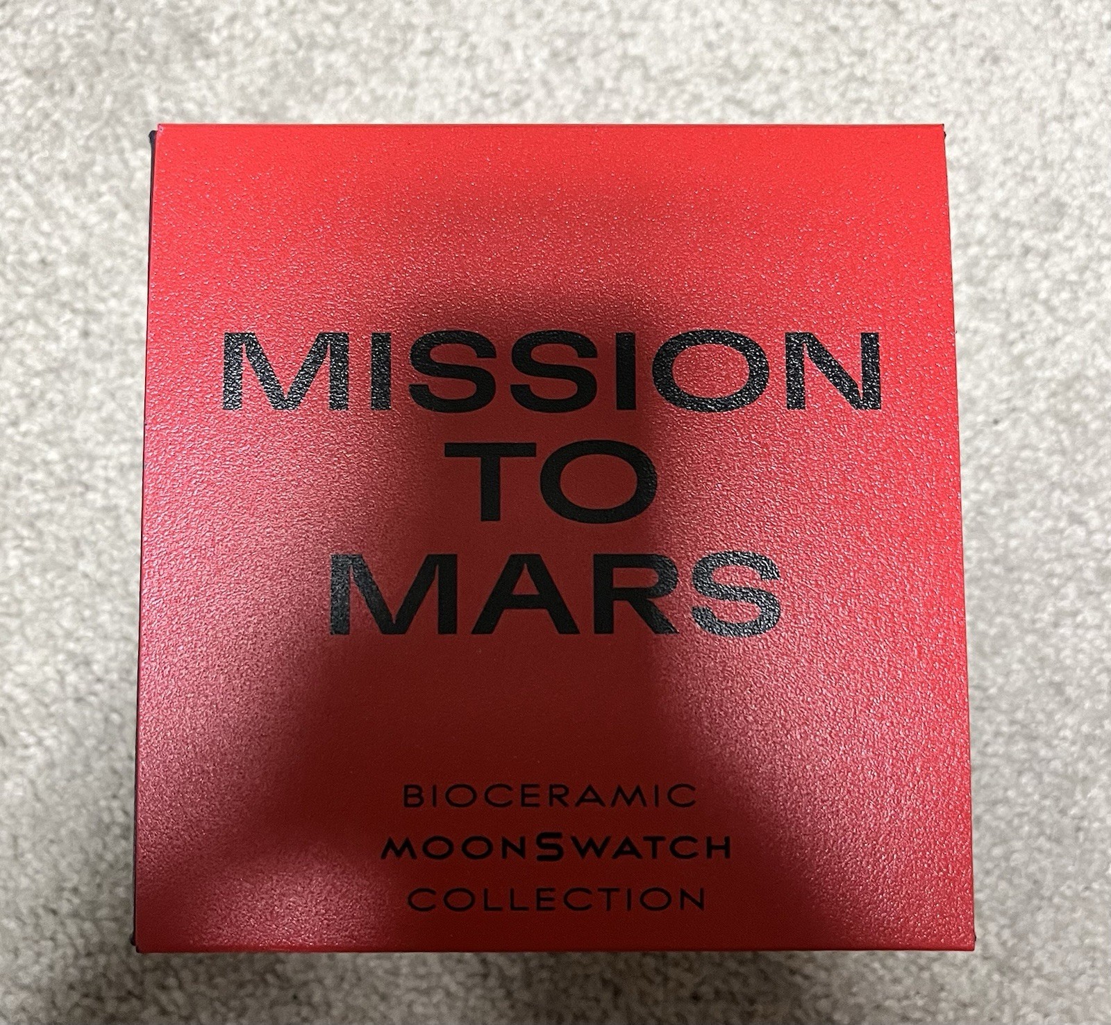 Omega x Swatch Mission to MARS Moonswatch – SO33R100 – Full Set Box/w Papers