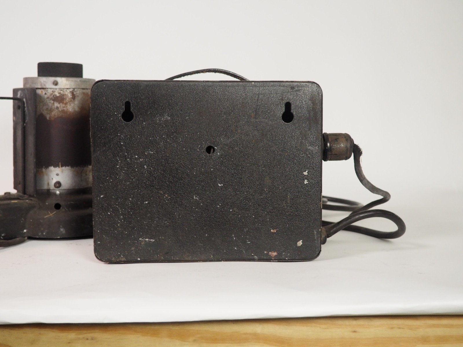 Vintage Jelrus Electric Melting Furnace – Tested & Working – Includes Crucible