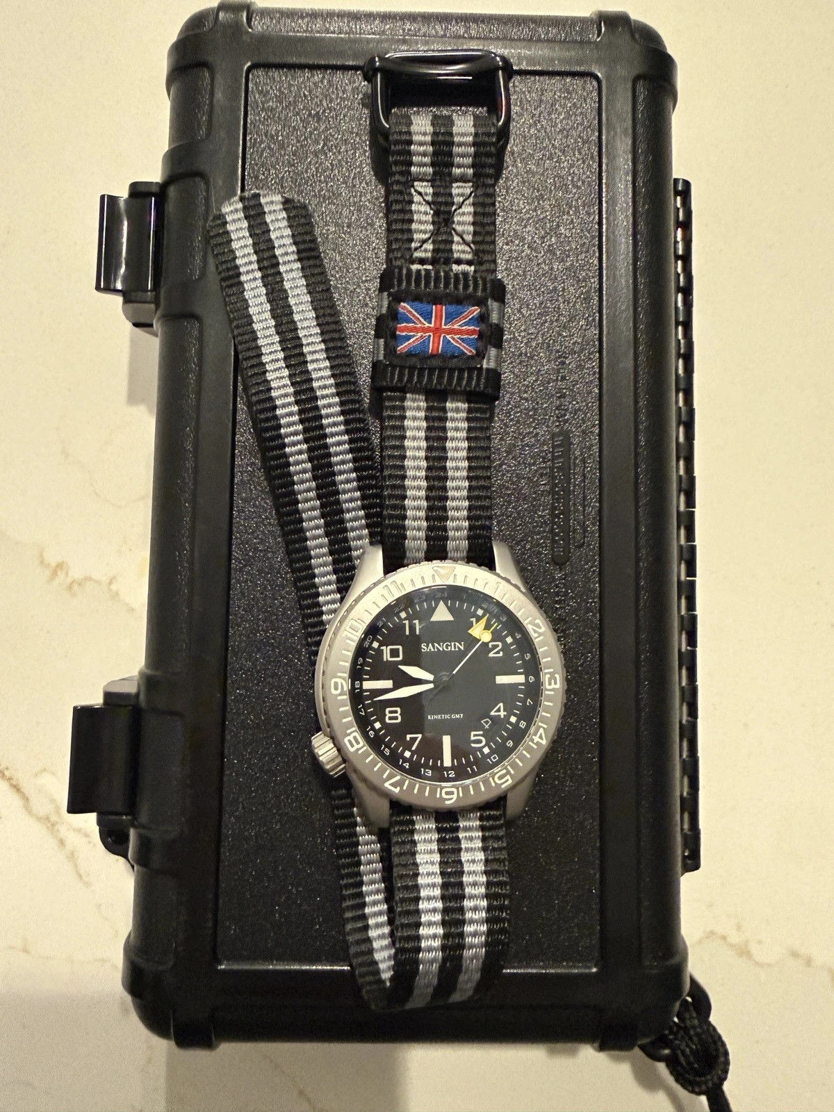 Sangin Instruments Kinetic II Pilot – GMT Watch (Nato and 2 Leather Straps)
