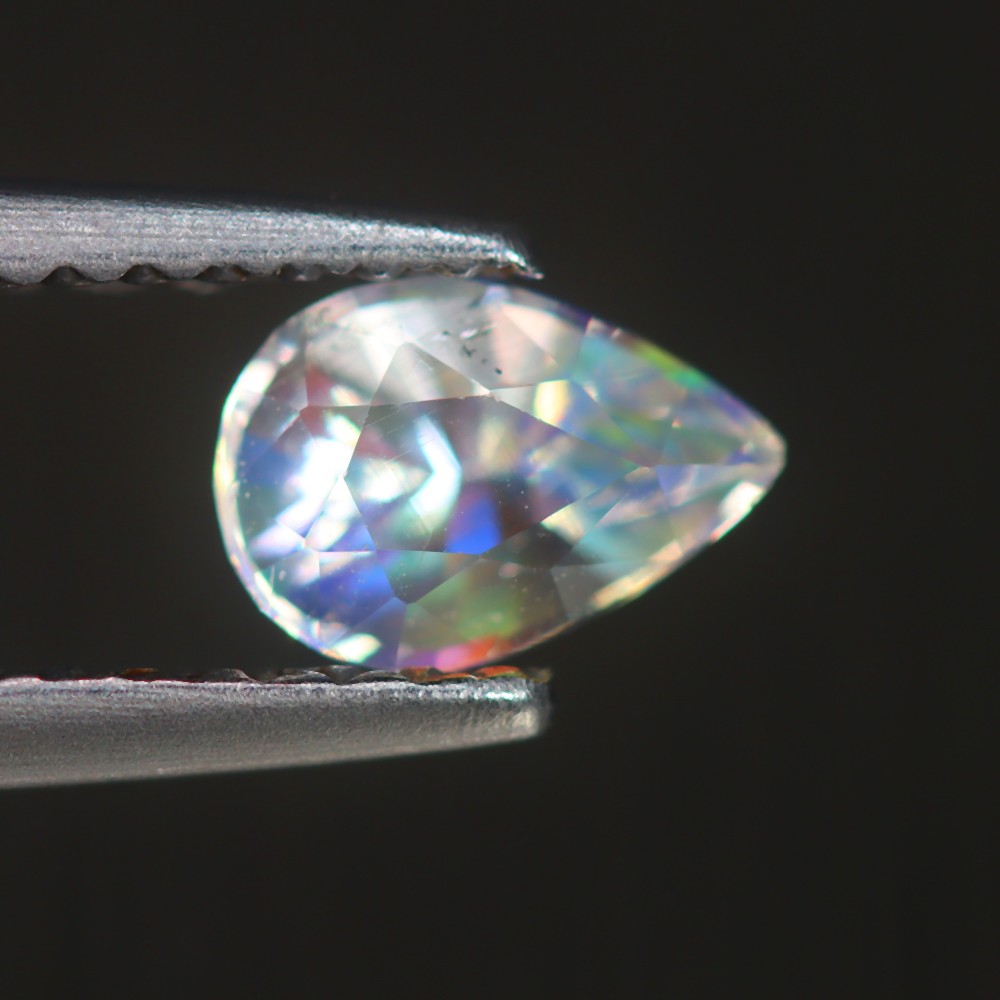 0.45 Cts_Excellent Fire_100 % Natural Unheated RAINBOW Moonstone_Madagascar