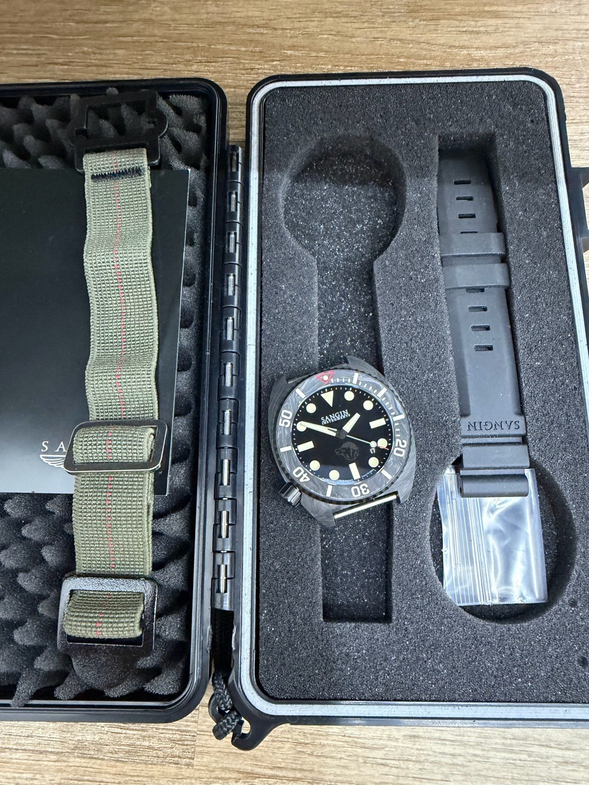 Sangin Instruments Titan x Spiritus Systems Watch Carbon Fiber MINT