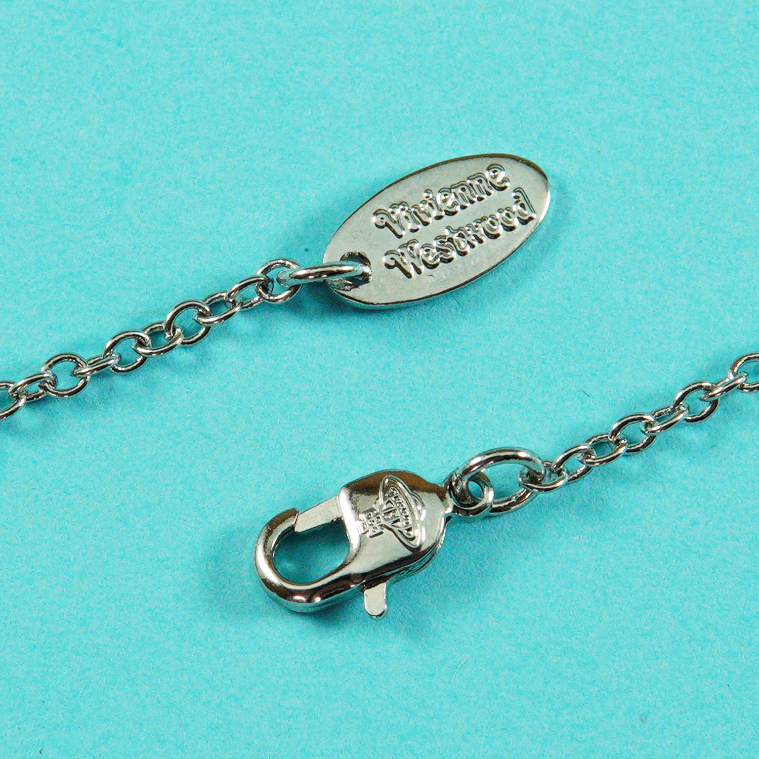 Vivienne Westwood New Petite Orb Drop Pendant 3D Necklace Silver tone Box Set