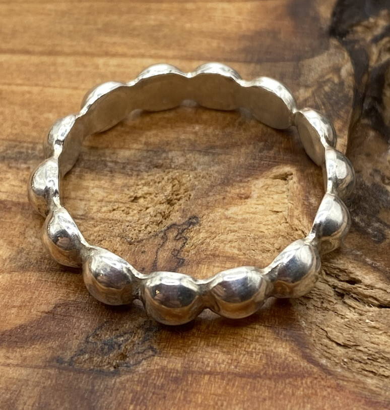 MEXICO STERLING SILVER DOTS BAND RING SIZE VARIES
