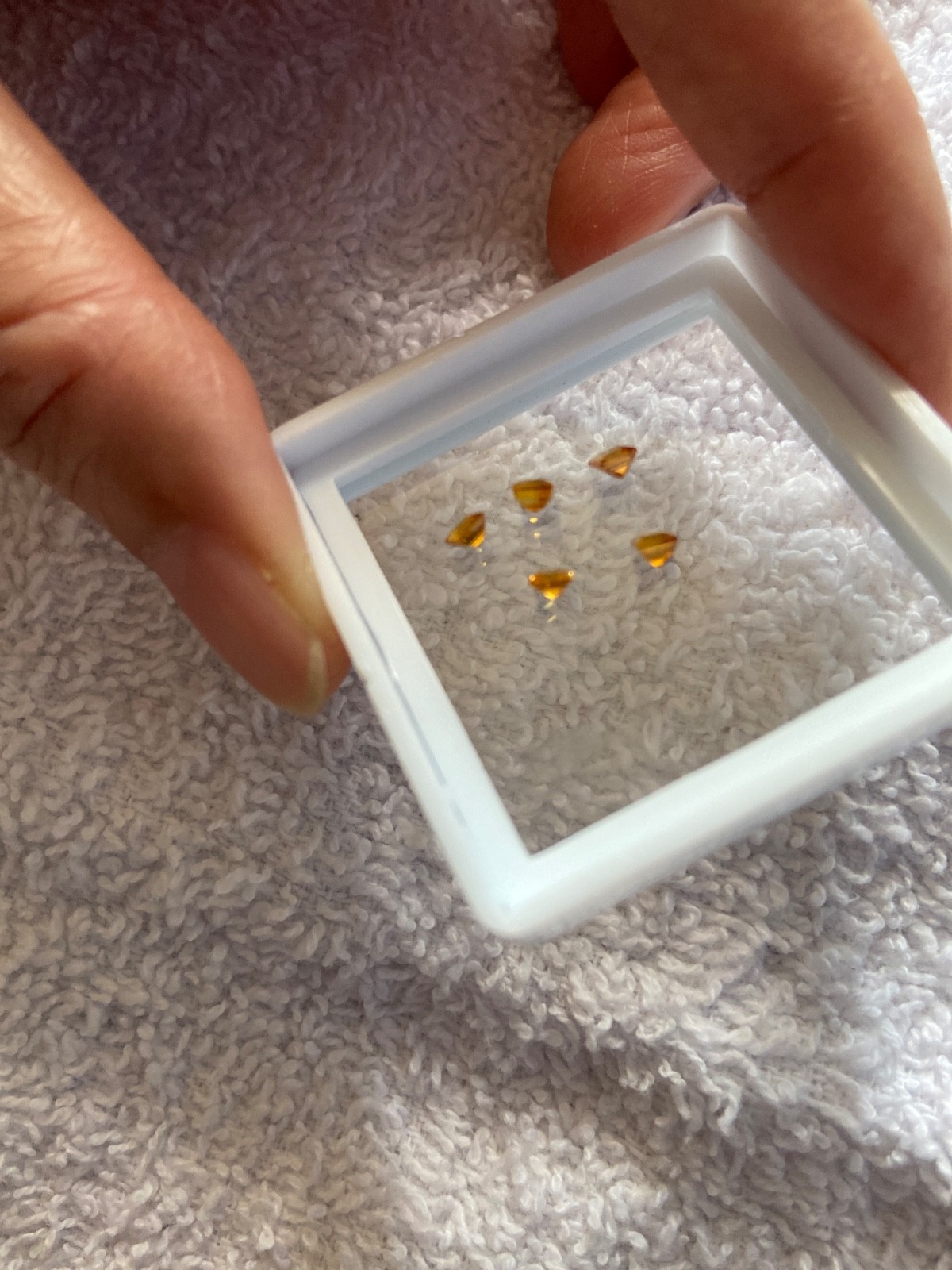 1 carat in total natural square yellow sapphire
