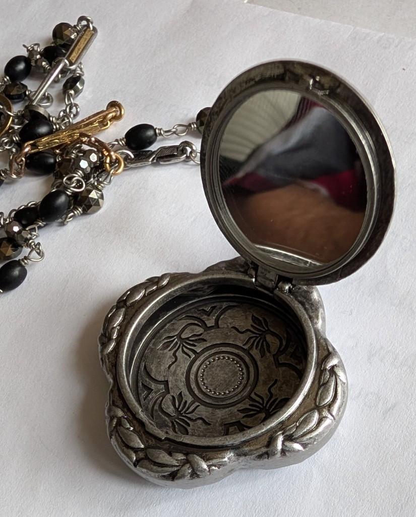 Cabi necklace Dome des Invalides mirror compact quatrefoil shaped pendant