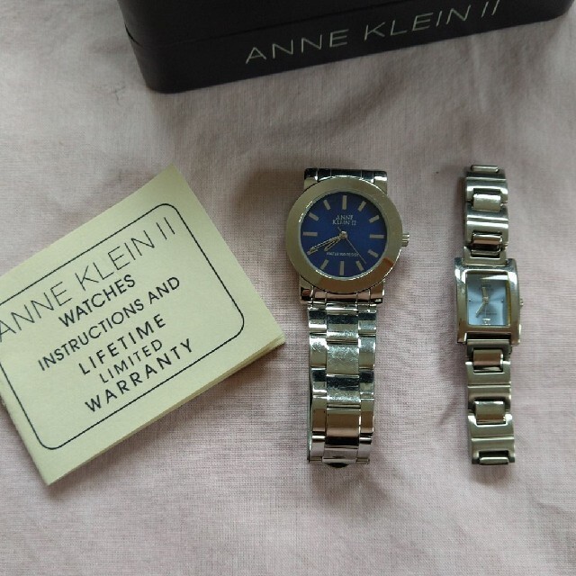 Set of 2 Ladies’ Watches