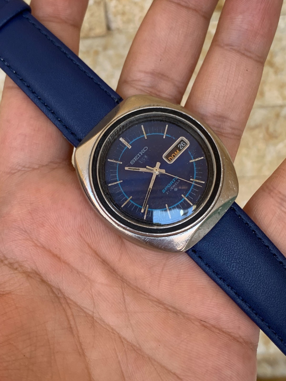Vintage Seiko 5 Sports 6319-8070 Watch 1970s Blue Dial UFO Automatic 41mm Jumbo