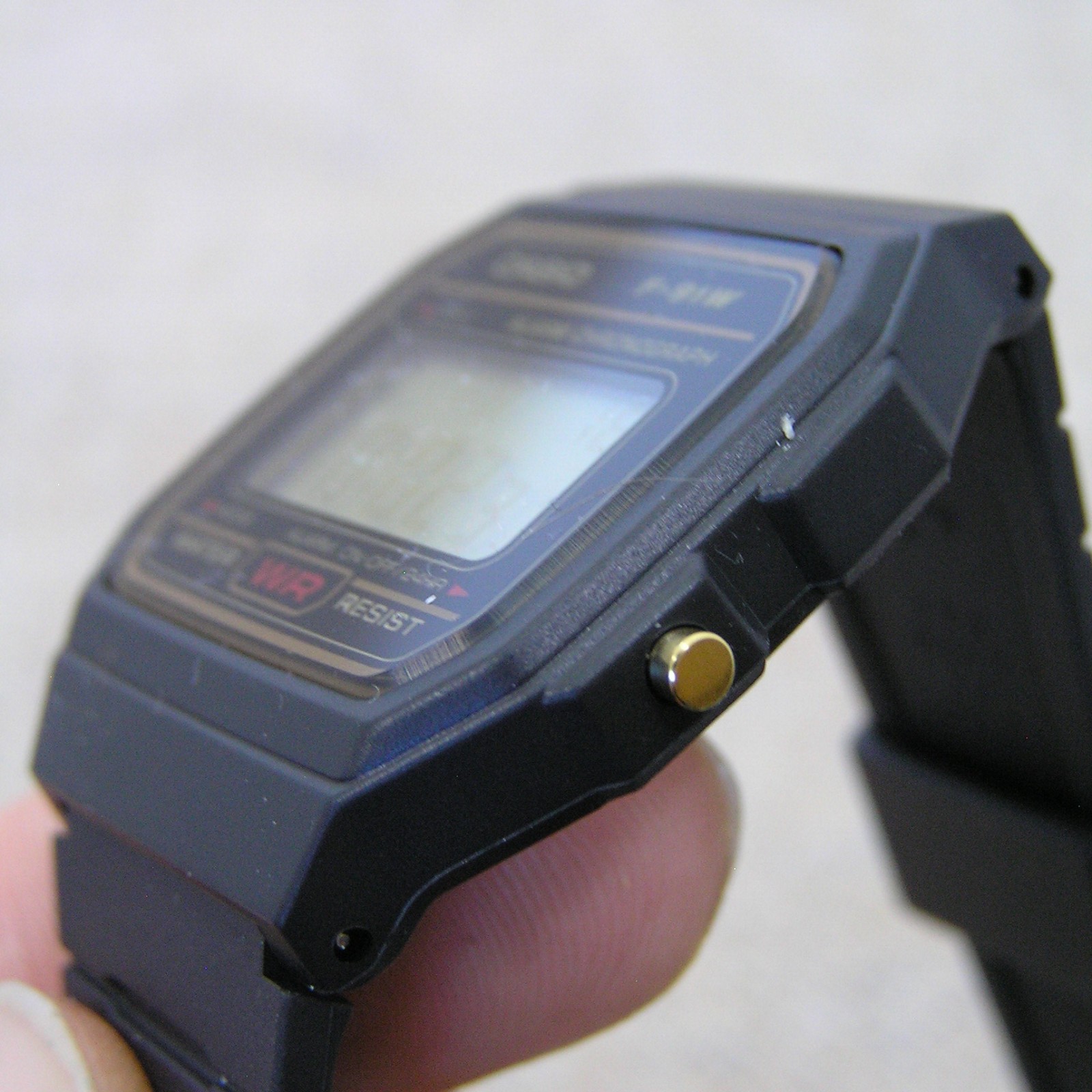 [UK STOCK!] CASIO F-91WG-9QJH GENUINE DIGITAL WATCH – Japan Exclusive Model!
