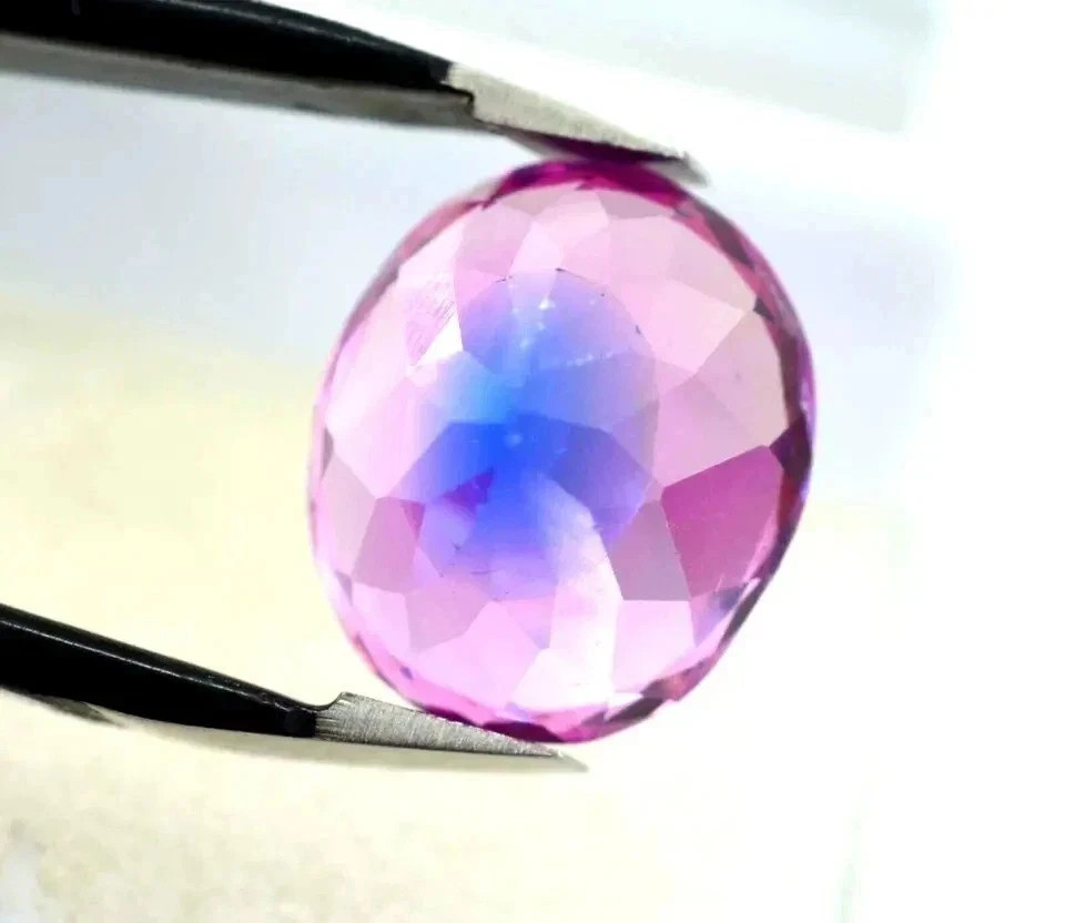 Natural Exquisite 16 Ct Pitambari Sapphire GIE Certified Oval Loose Gemstone