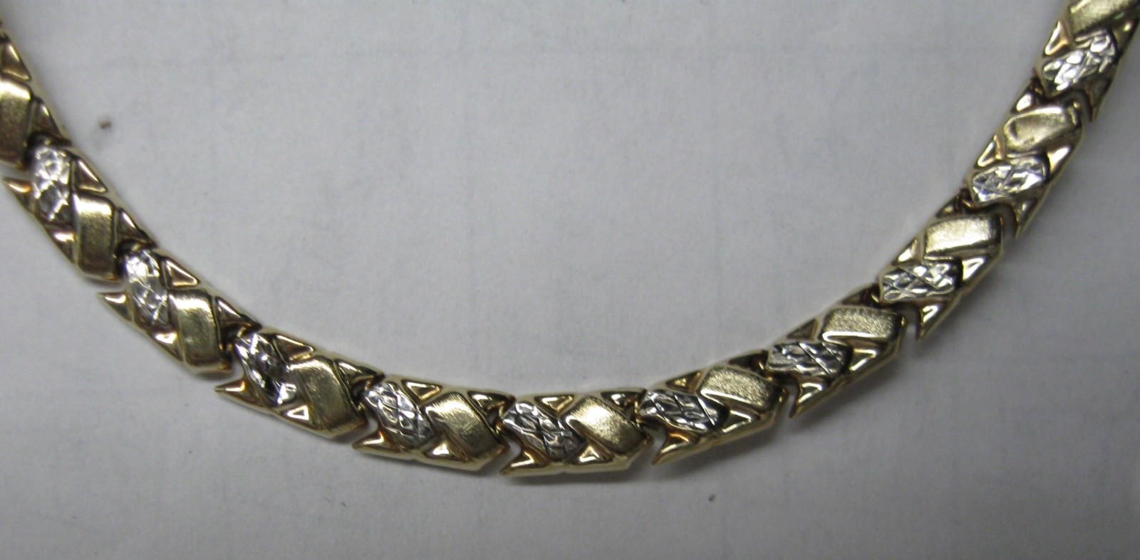10K SOLID GOLD 7.25″ FANCY CUT 5mm BRACELET 3.6 GRAMS