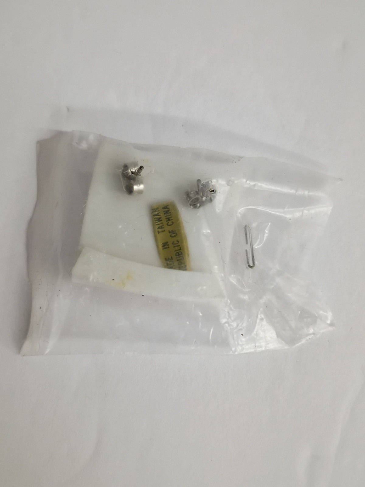 Vintage NOS Mrs Pac-Man Birthday Metal Stud Earrings Mr Pac Man Adjustable Ring