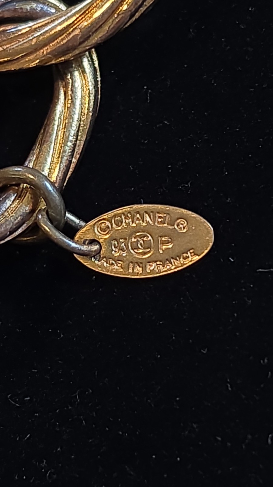 VTG CHANEL double twisted link logo bracelet LAGERFELD SPRING 93 AUTHENTICATED