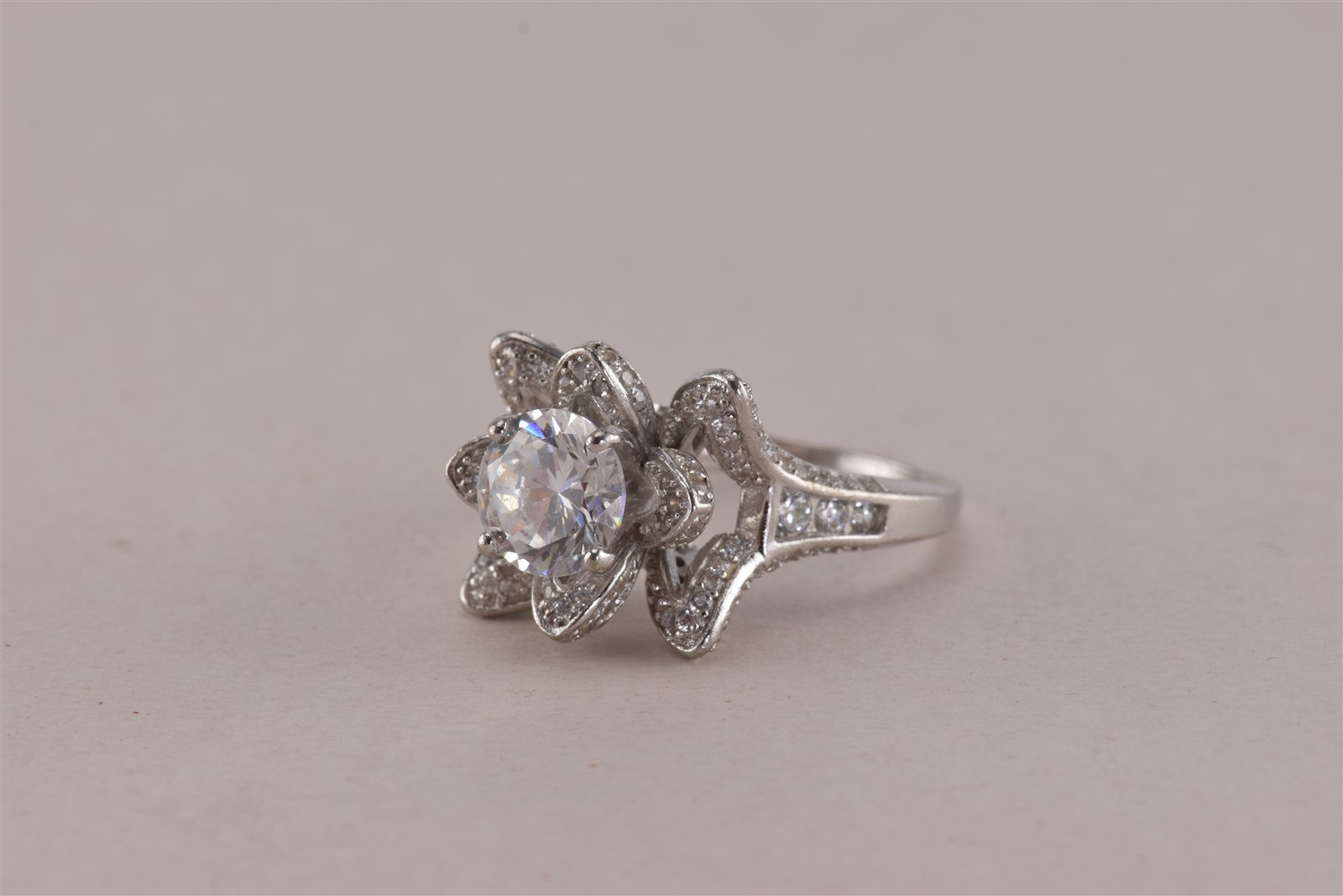 Fuzion Creation Sterling Silver Cubic Zirconia Statement Band Ring 925 Sz: 8