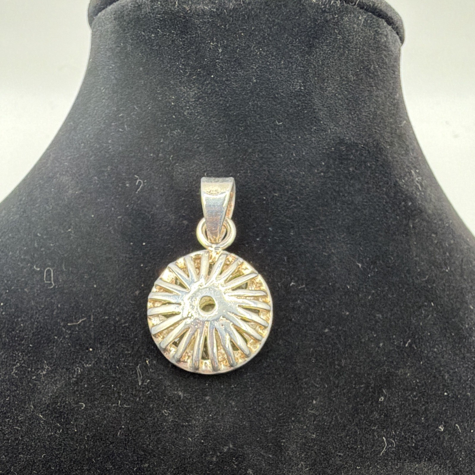 925 Sterling Pendant Set with 9 Peridot Gems