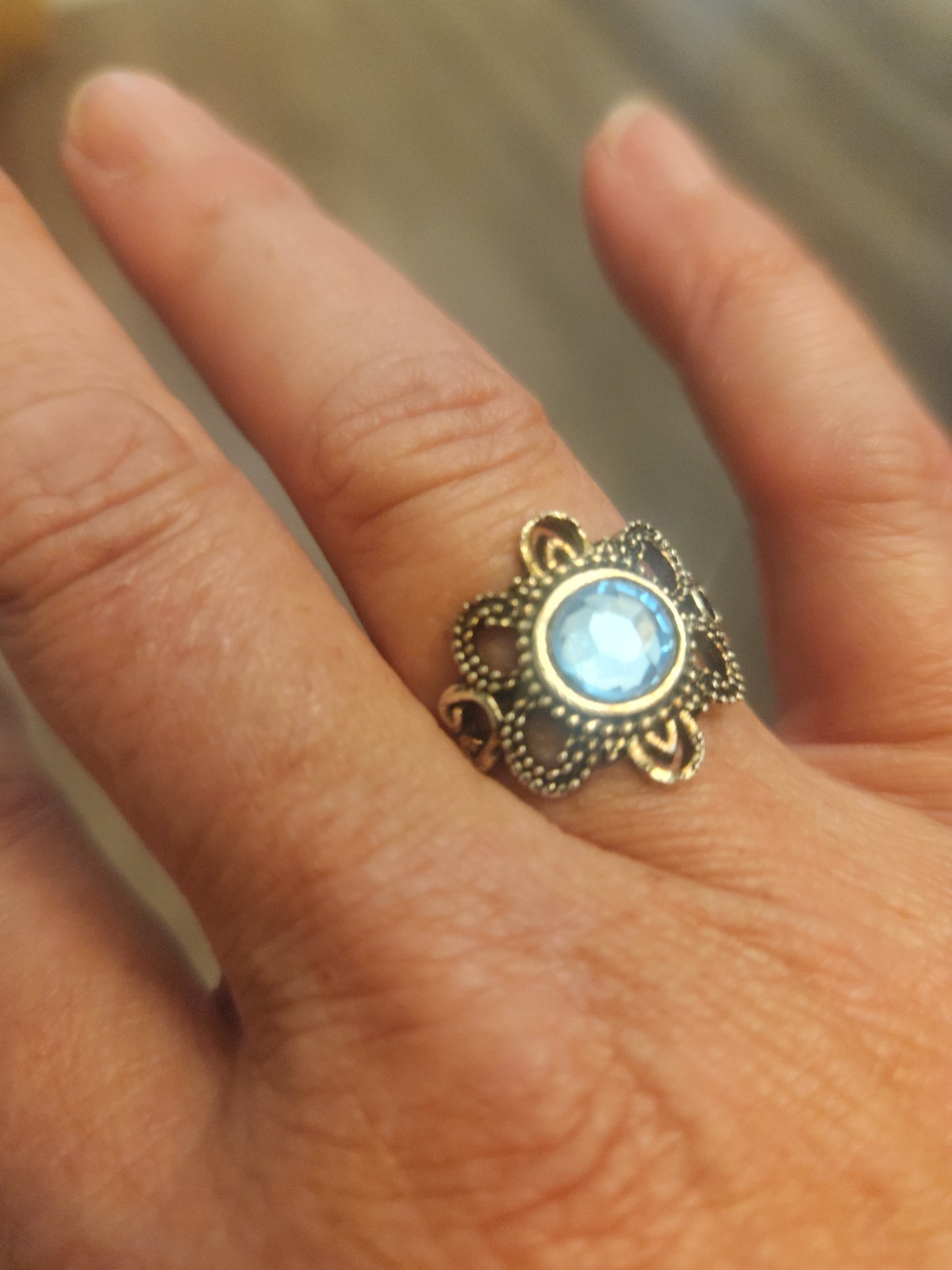 Gold Tone Bezel Set Blue Round Stone Cocktail Ring Size 6, 1 Gemstone