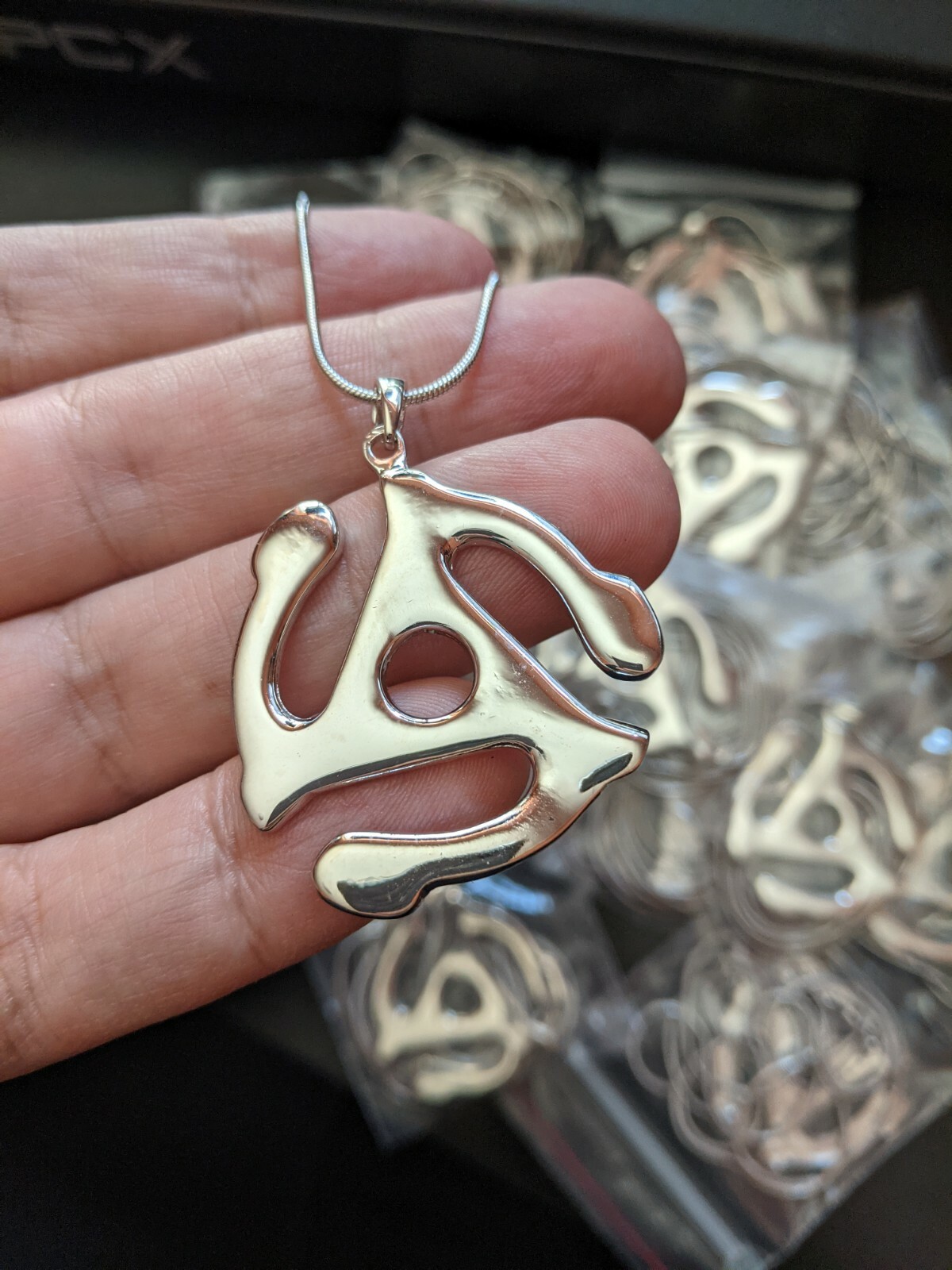 45 RPM RECORD ADAPTER PENDANT 925 sterling silver (chain included)