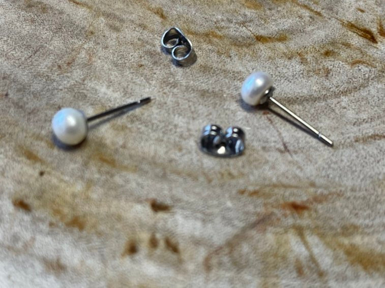 Stud Pearl Stainless Steel Minimalist Earrings, Seashell Color. 5~5.5mm in diam