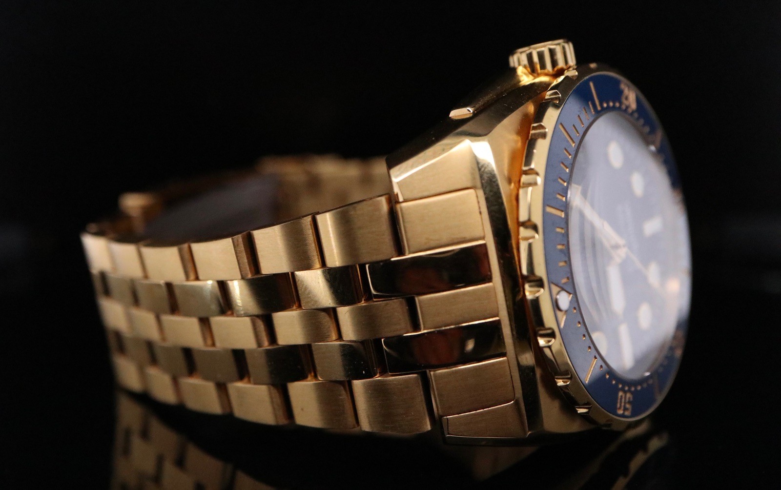 Authentic Adina Amphibian Automatic Gold Plated 42mm Wristwatch CT114 G6XB Boxed