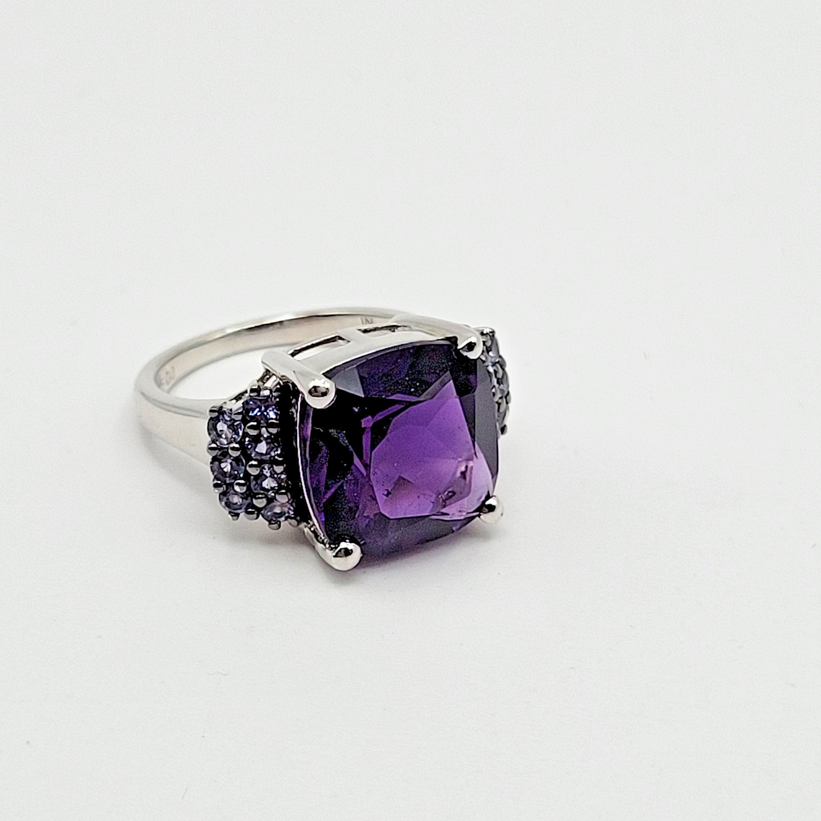 Sterling Silver 5.85 ct Cushion Amethyst .49 ctw Round Tanzanite Ring – Size 6