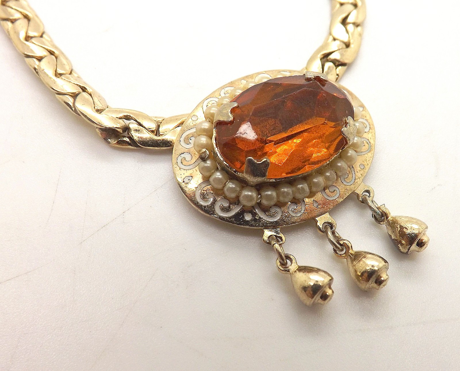 FABULOUS VINTAGE GOLDTONE AND FAUX CITRINE COSTUME NECKLACE ~14 INCHES~