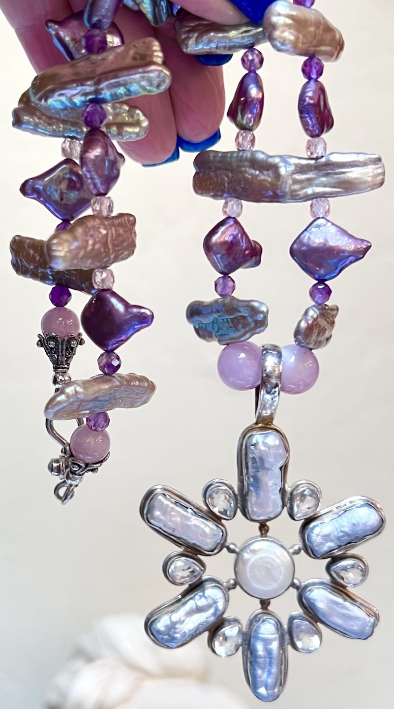 BEAUTIFUL Sterling Silver Purple, Blue, Silver Lustrous Pearl & Zircon Necklace