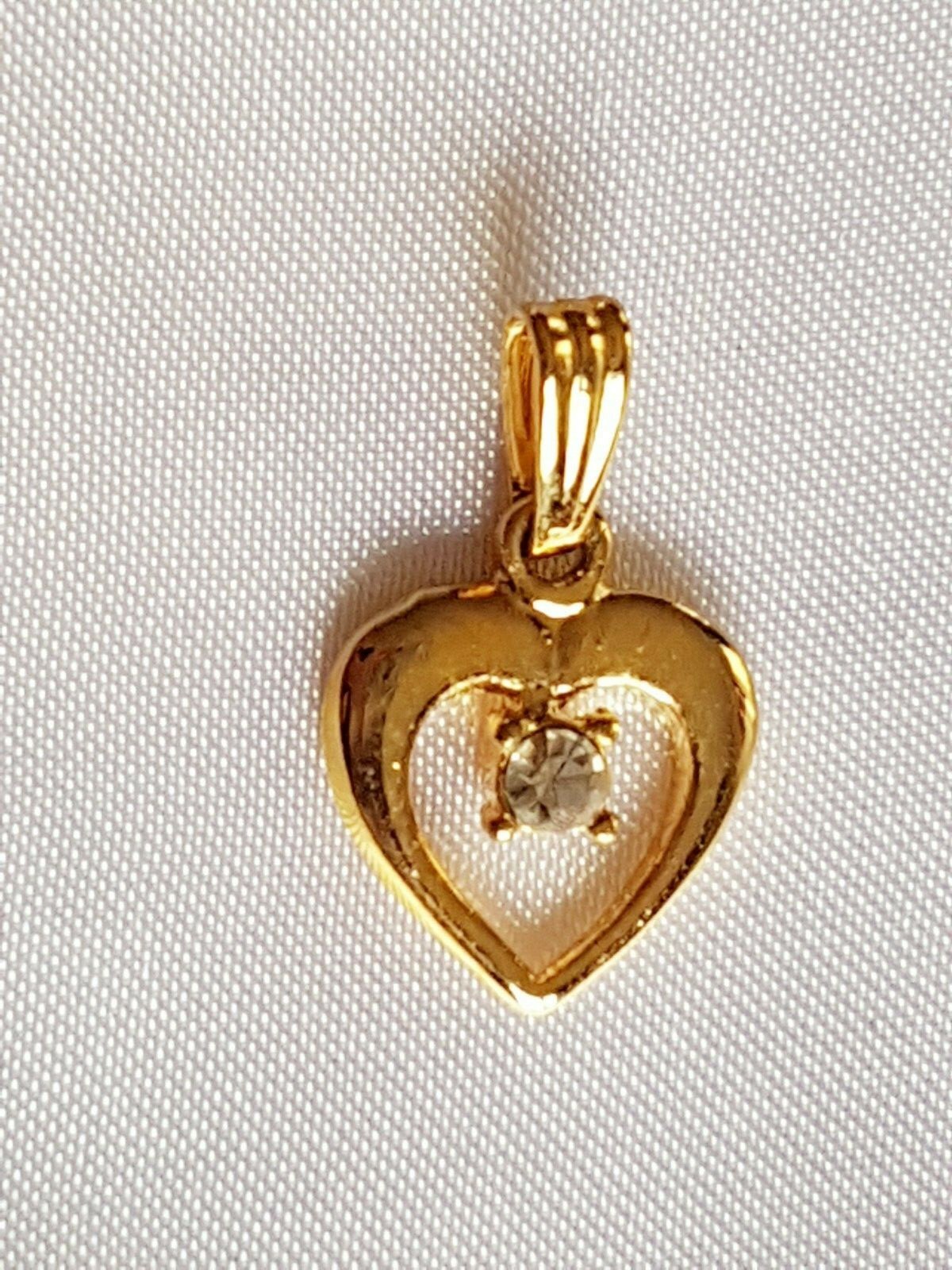 Pendant ~ Heart ~ Sparkling Diamante ~ Gold Plated