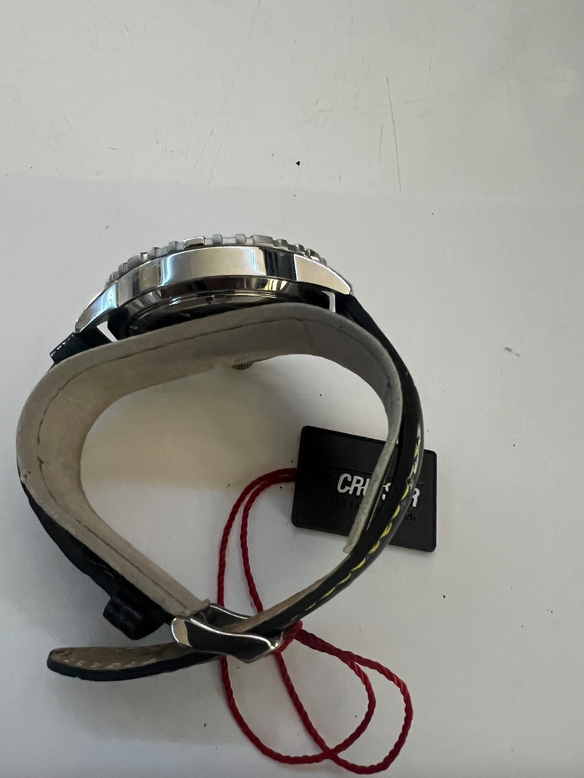 NOS MEN’S CRUISER ENDURANCE 4502 5ATM/50M WATCH WITH LEATHER BAND PLEASE READ