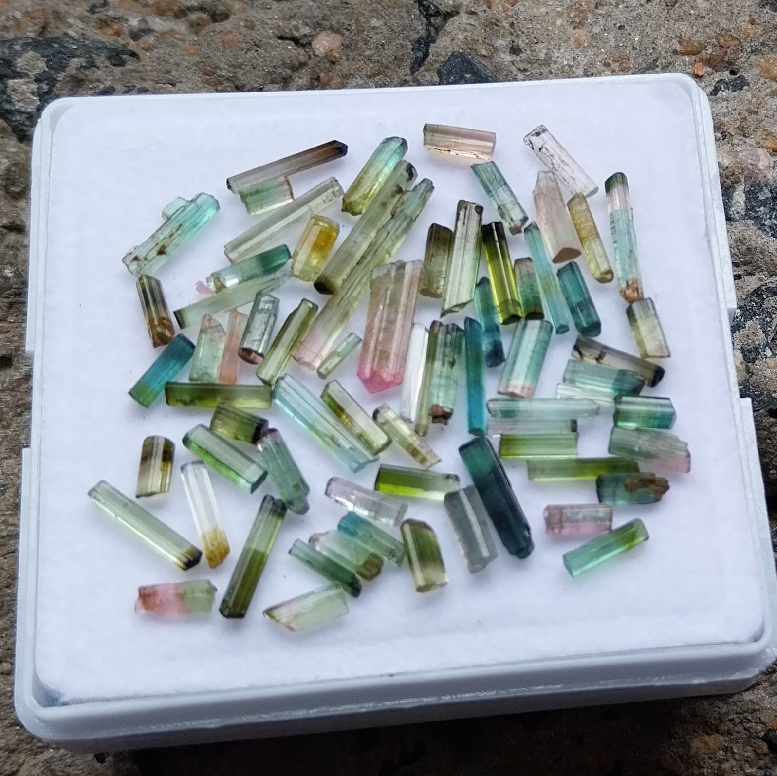 25.5 Carat 4.5 to 20 MM Natural Green Bi Color Tourmaline Pencil 70 Piece Lot