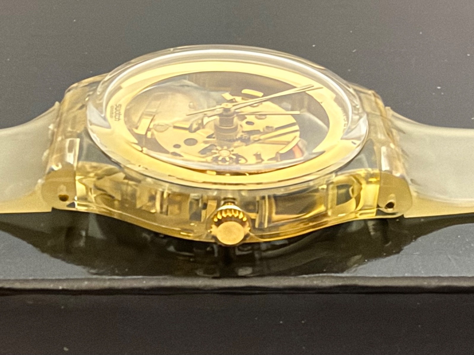 NWT NOS 1992 Swatch #1 “Golden Jelly” GZ115 Box -COA-