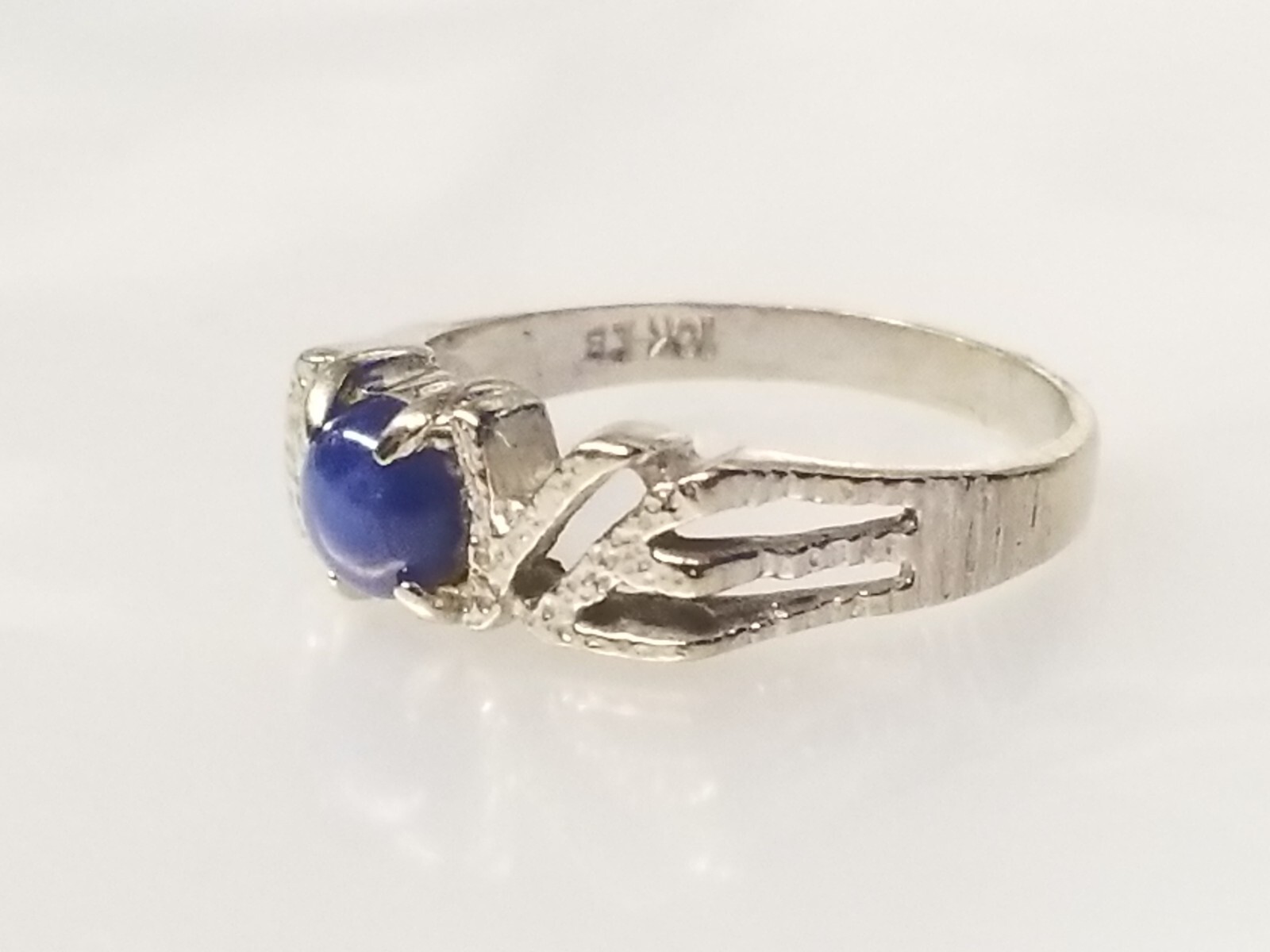 10k White Gold “LOVE” Blue Star Sapphire Ring sz 6 – 2.4 grams