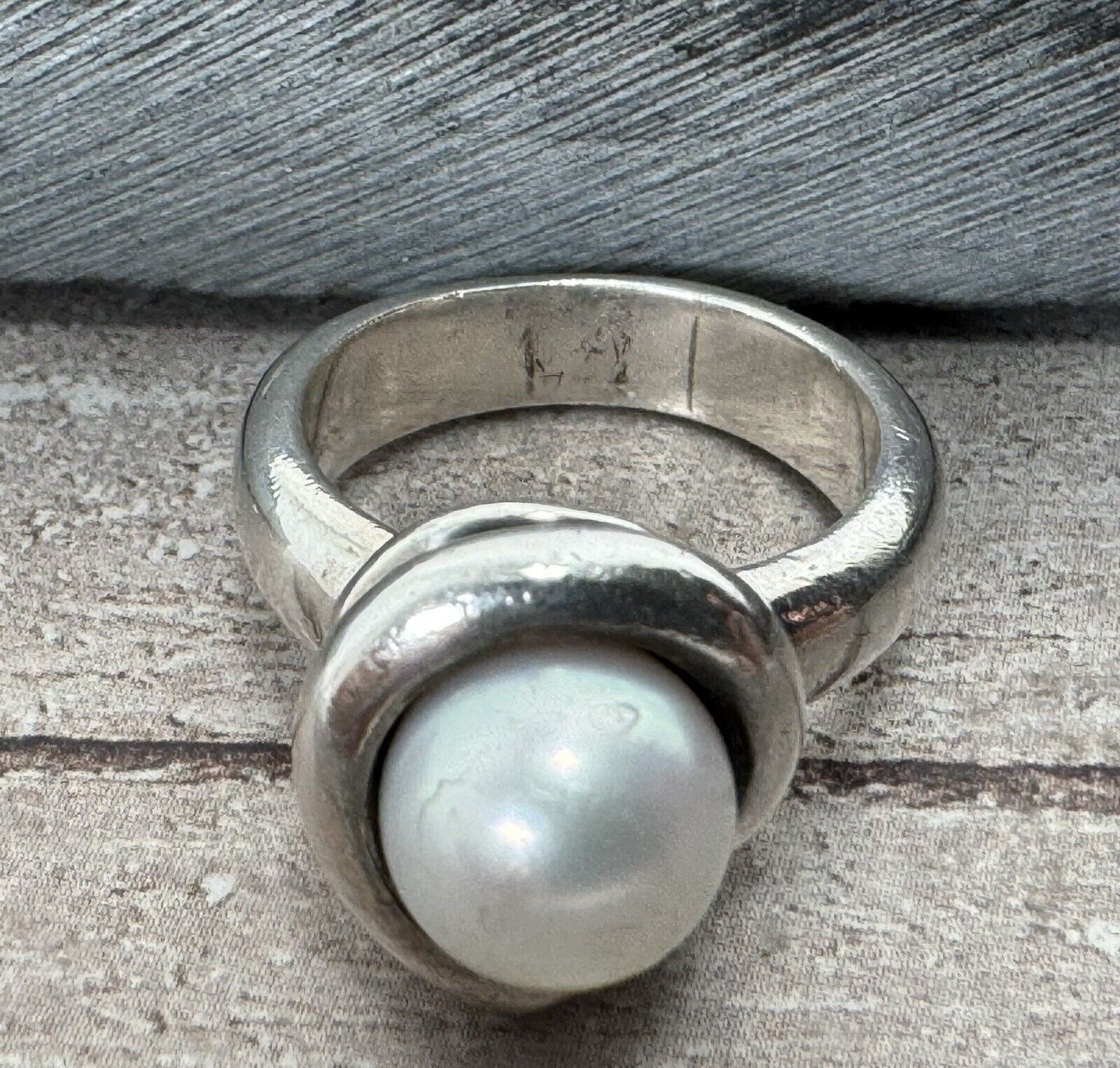 Retired James Avery 925 White Pearl Wrap Ring 8.4 Grams ~ Sz 4.25