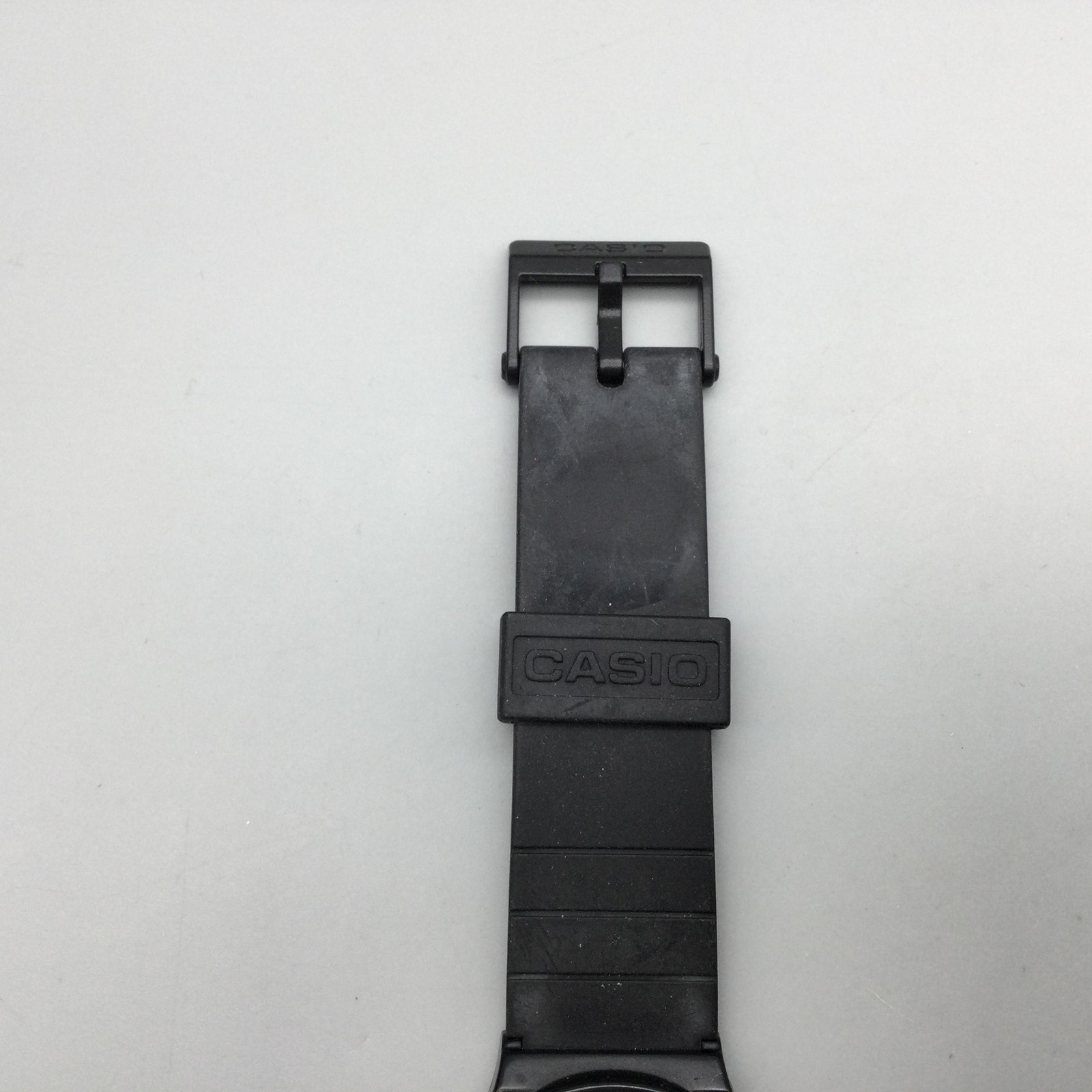 Casio 1330 MQ-24 Watch Mens 34mm Gold Tone Black Resin Band New Battery