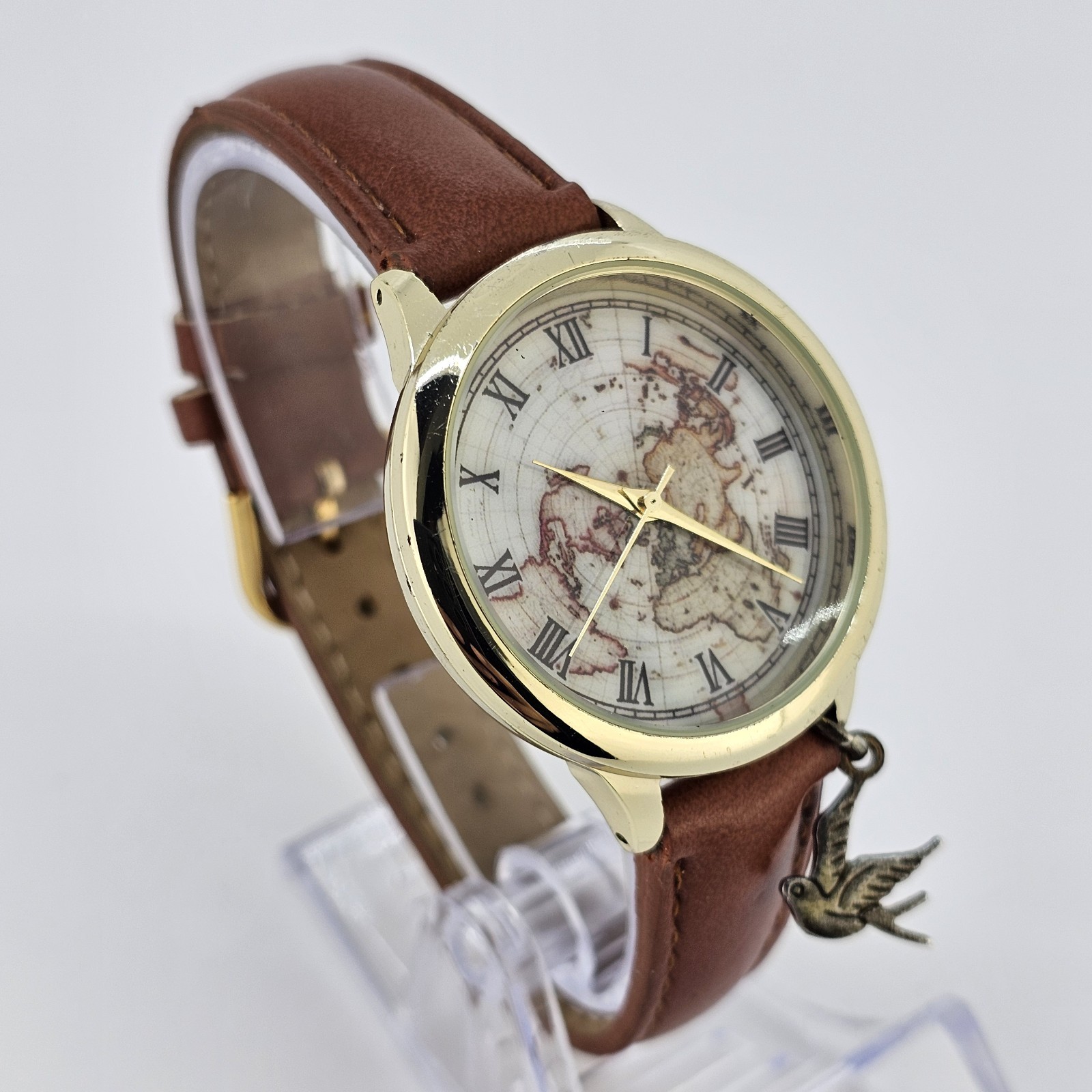 Women’s World Map Watch 38MM Multicolor Dial Brown Leather Bands NEW Battery