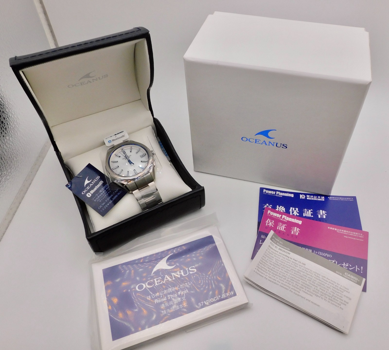 NEW CASIO OCEANUS OCW-T200S-7AJF White Dial Bluetooth Solar Mens Watch in BOX