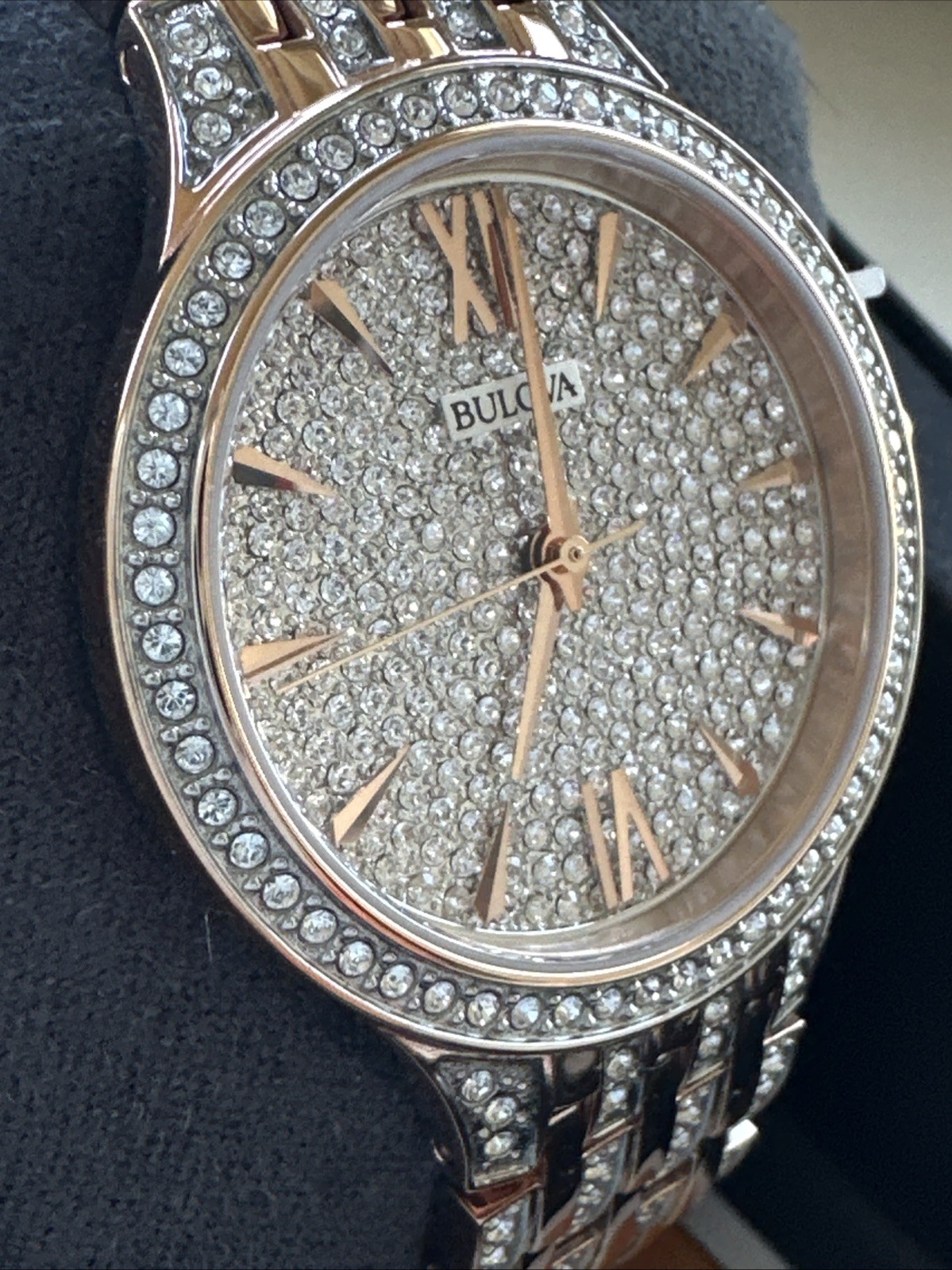 Bulova Quartz Women’s Pave Dial Crystals Rose Gold Watch 32mm 98L235