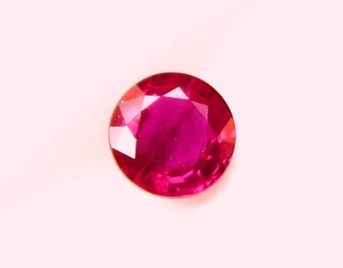 Natural Mined Loose Gem 1 Piece Round Deep Red Ruby 0.53 Carat 4.9×2.4 MM- WxD