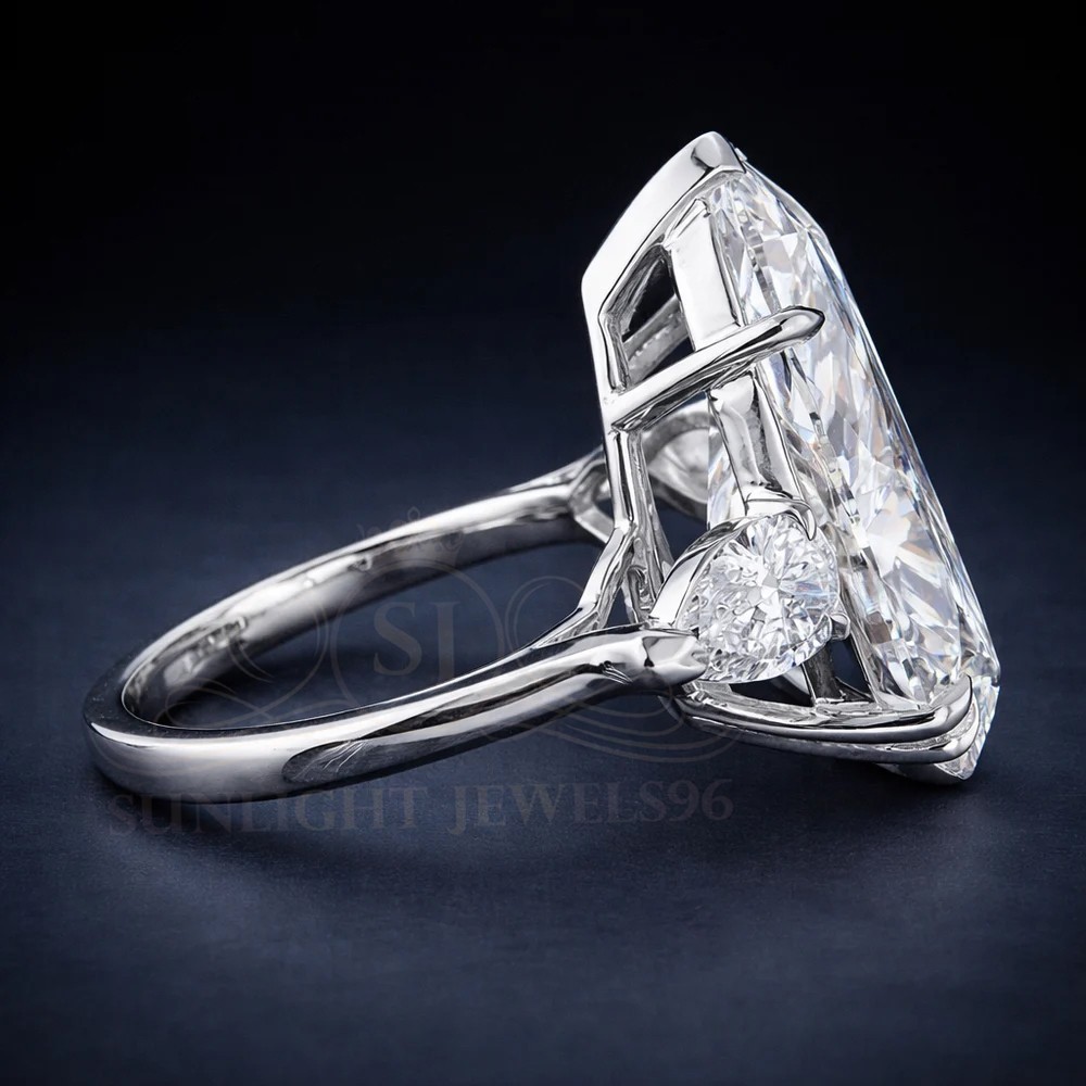 RARE 20.00 Ct White Treated Diamond Ring, 925 Silver, Excellent Luster