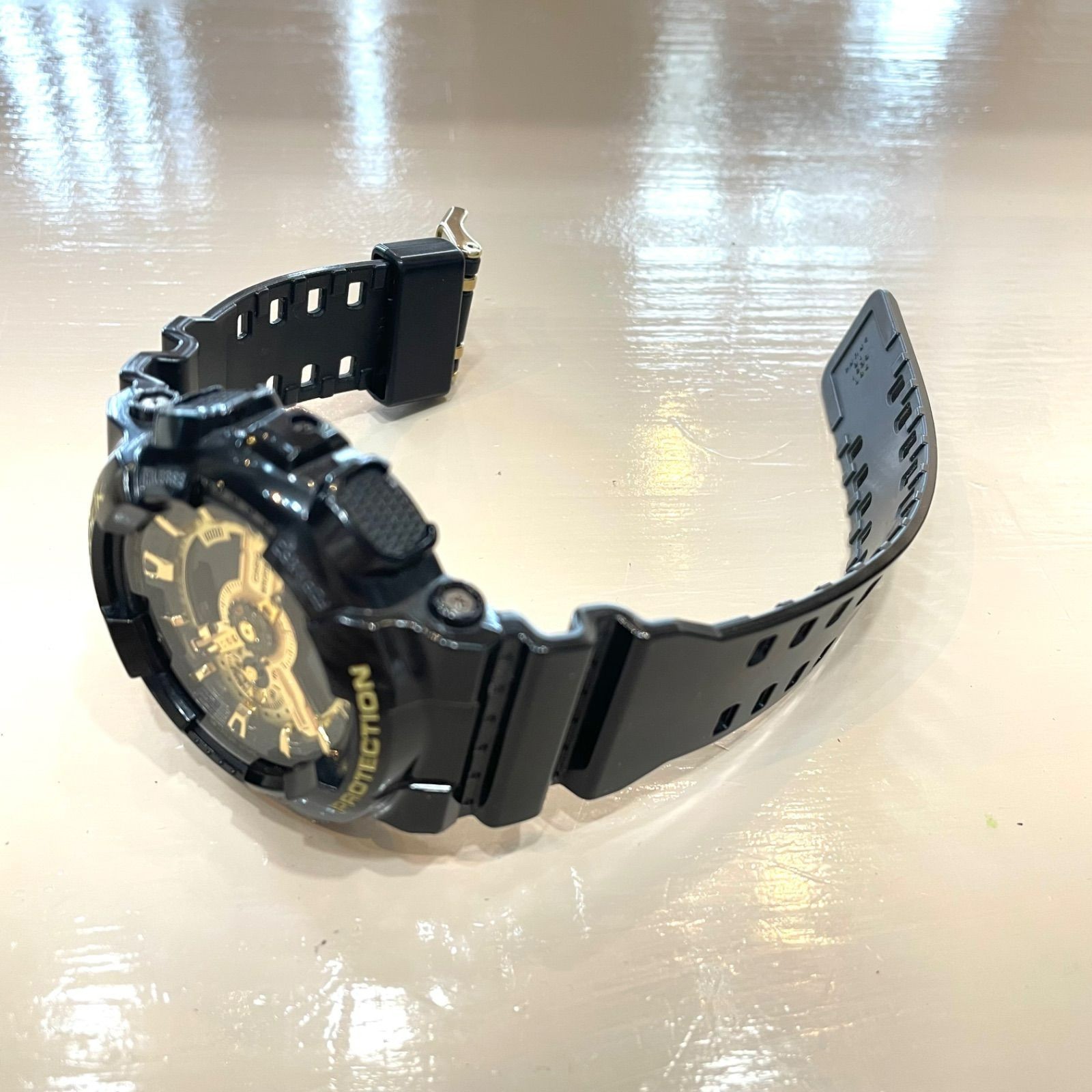 CASIO G-SHOCK GA-110GB-1AJF black & Gold Men’s Watch