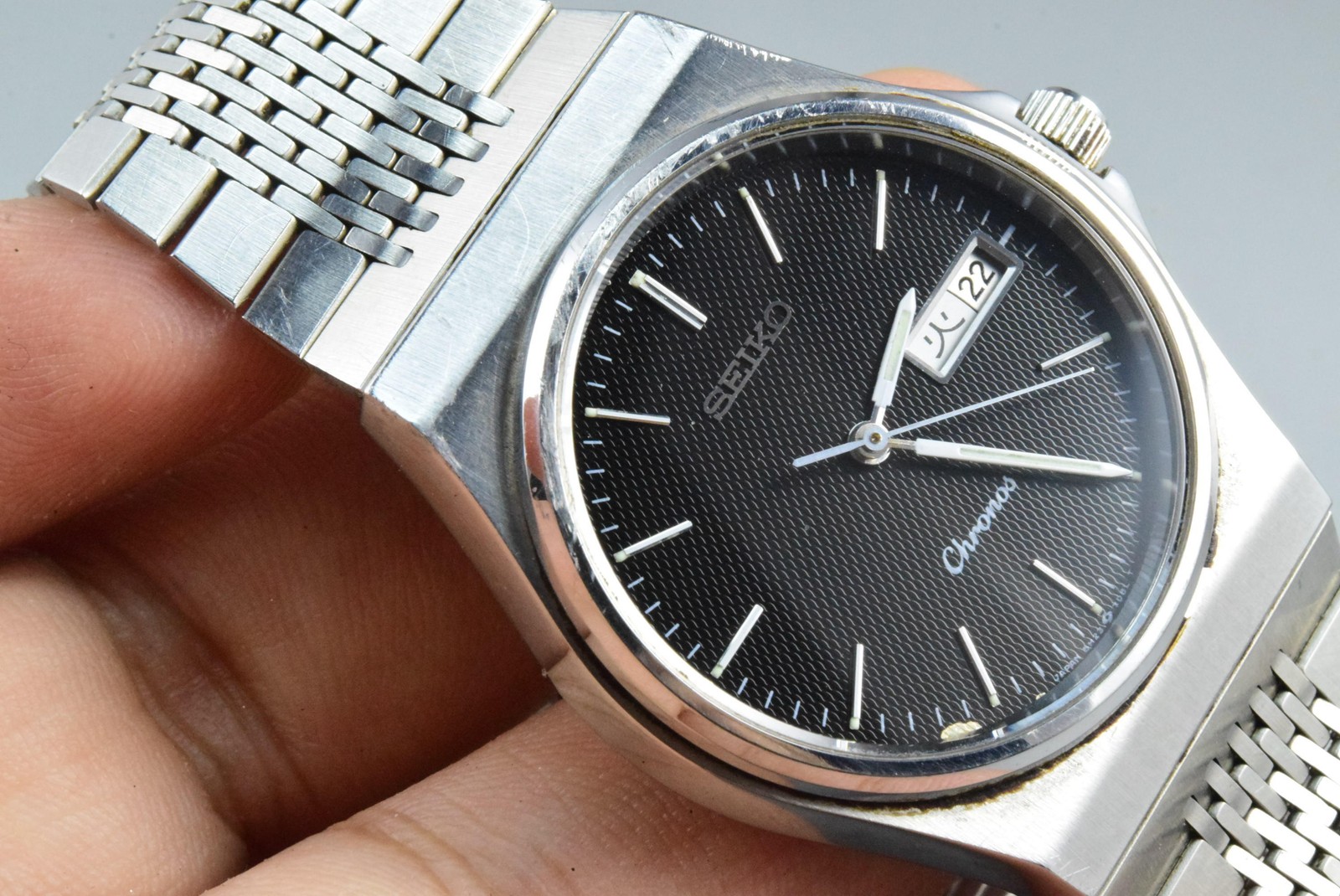 Vintage watch Seiko Chronos 5H23-7D20 Black Men Quartz Round 38mm