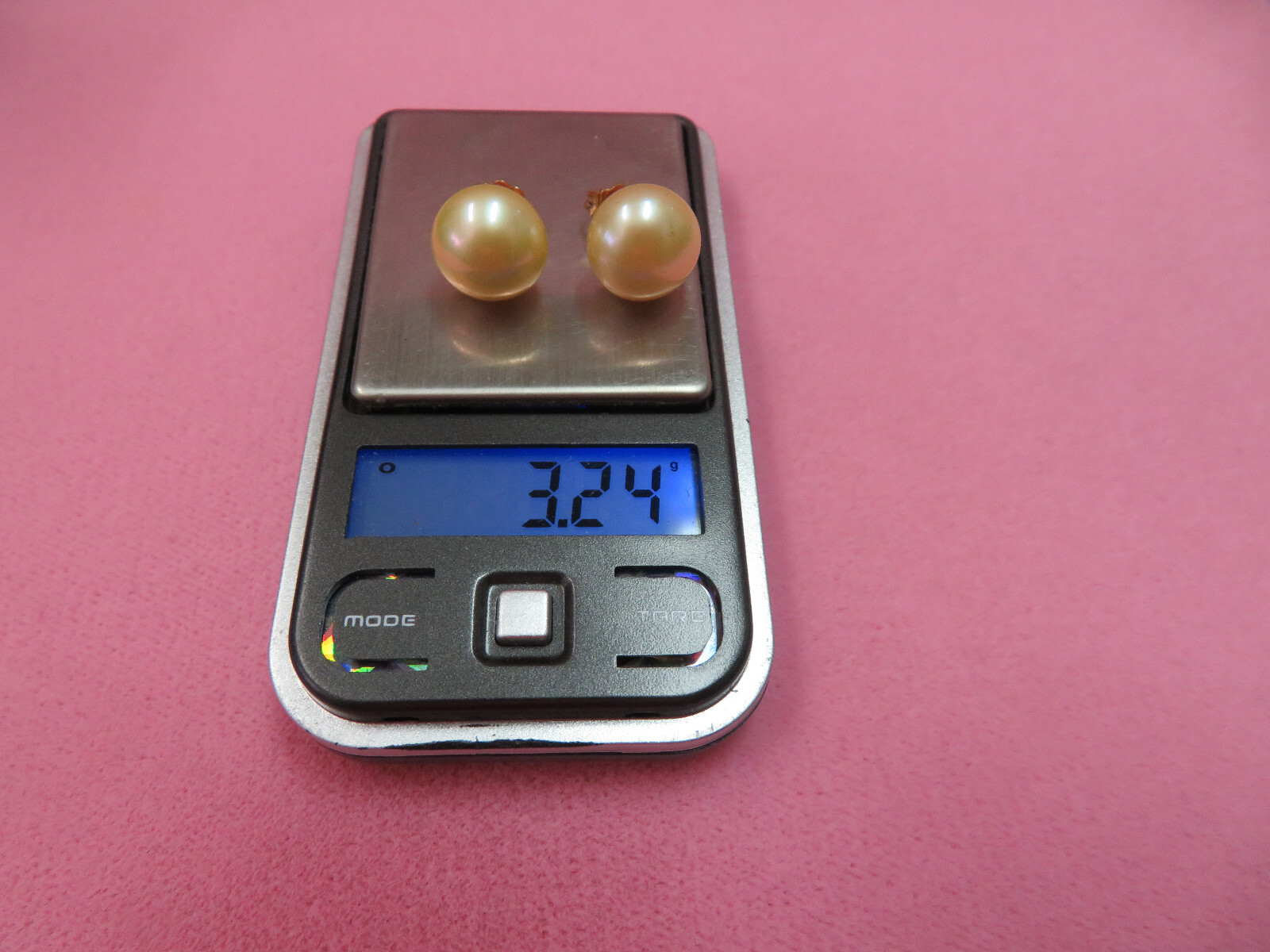 HONORA 14k Solid Yellow Gold 10.3mm Cream Freshwater Pearl Stud Earrings 3.24 G