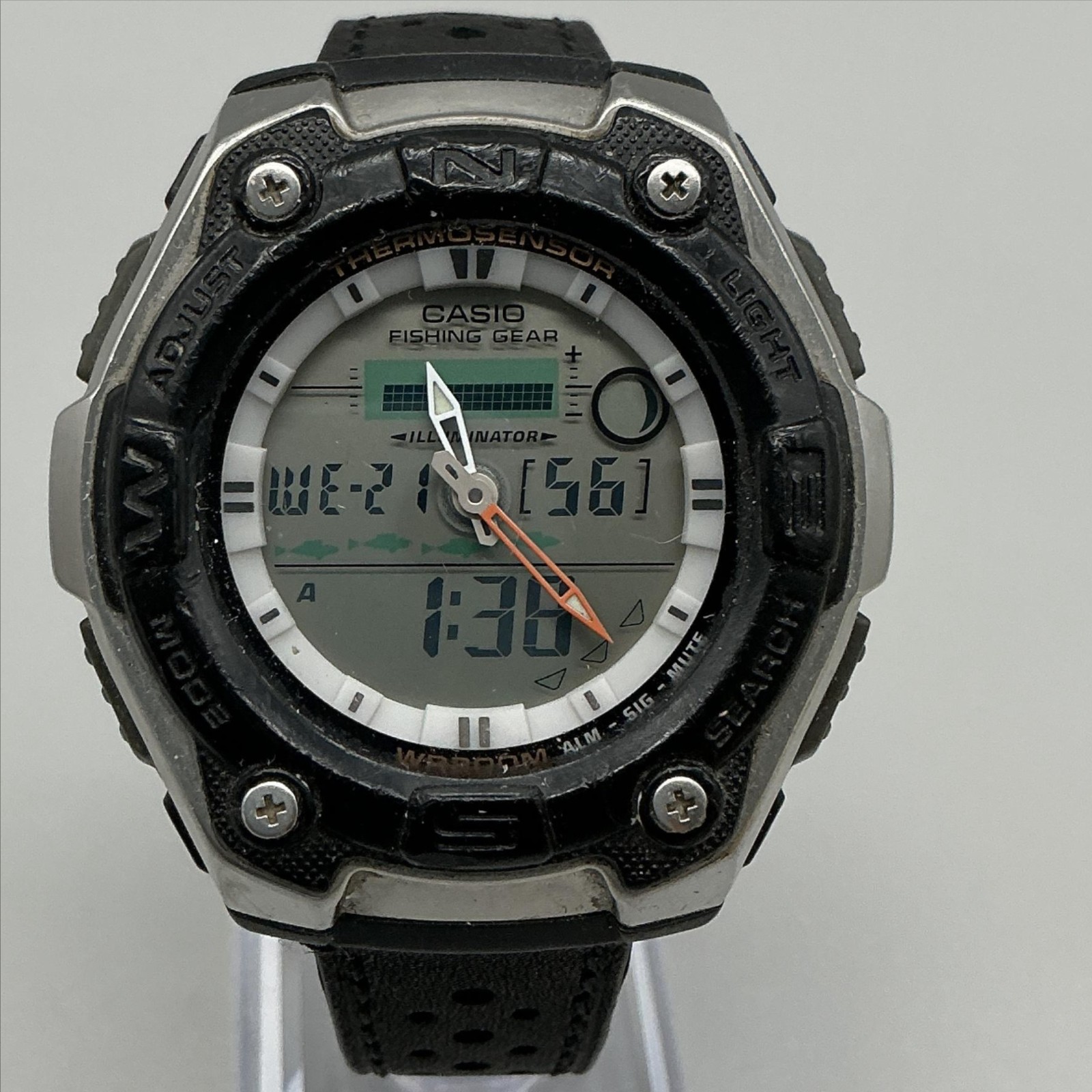 Casio 5056 AQW-101 Mens Watch 46mm Thermosensor Fishing World Time Illuminator