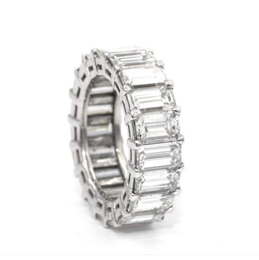 14.10 ct Emerald cut Platinum Eternity Diamond Ring Lab created IGI cert E-F VS