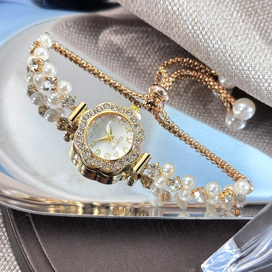 Double-Row Pearl Pull-Open Bracelet Diamond-Encrusted Case Arabic Numeral Scale