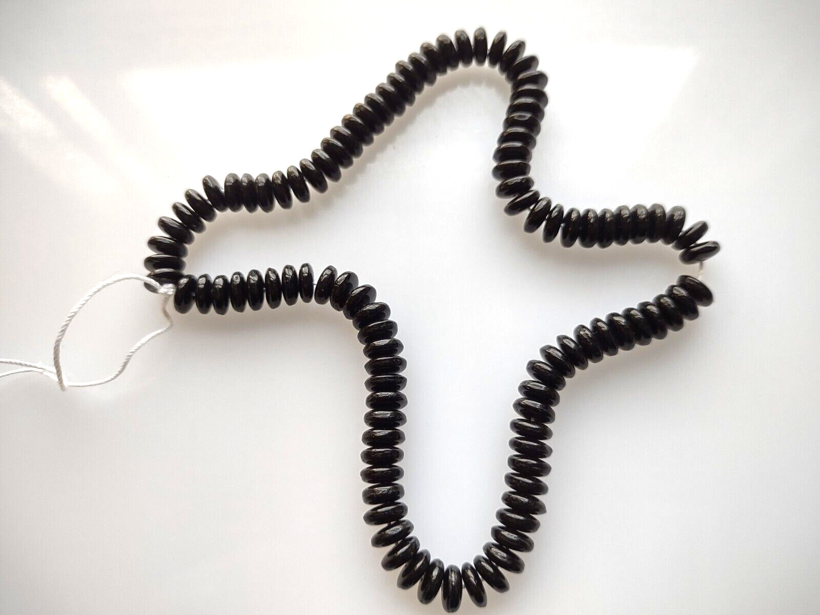 (100) Vintage Jet Black Round Wafer Shape Czech Beads Jewelry Crafts NOS 6mm