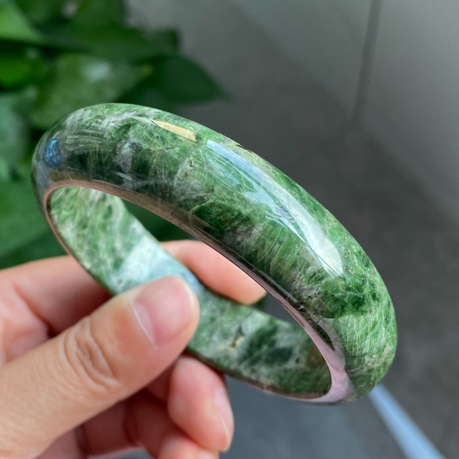 61mm Natural Green Diopside Crystal Quartz Bangle AAAA 5