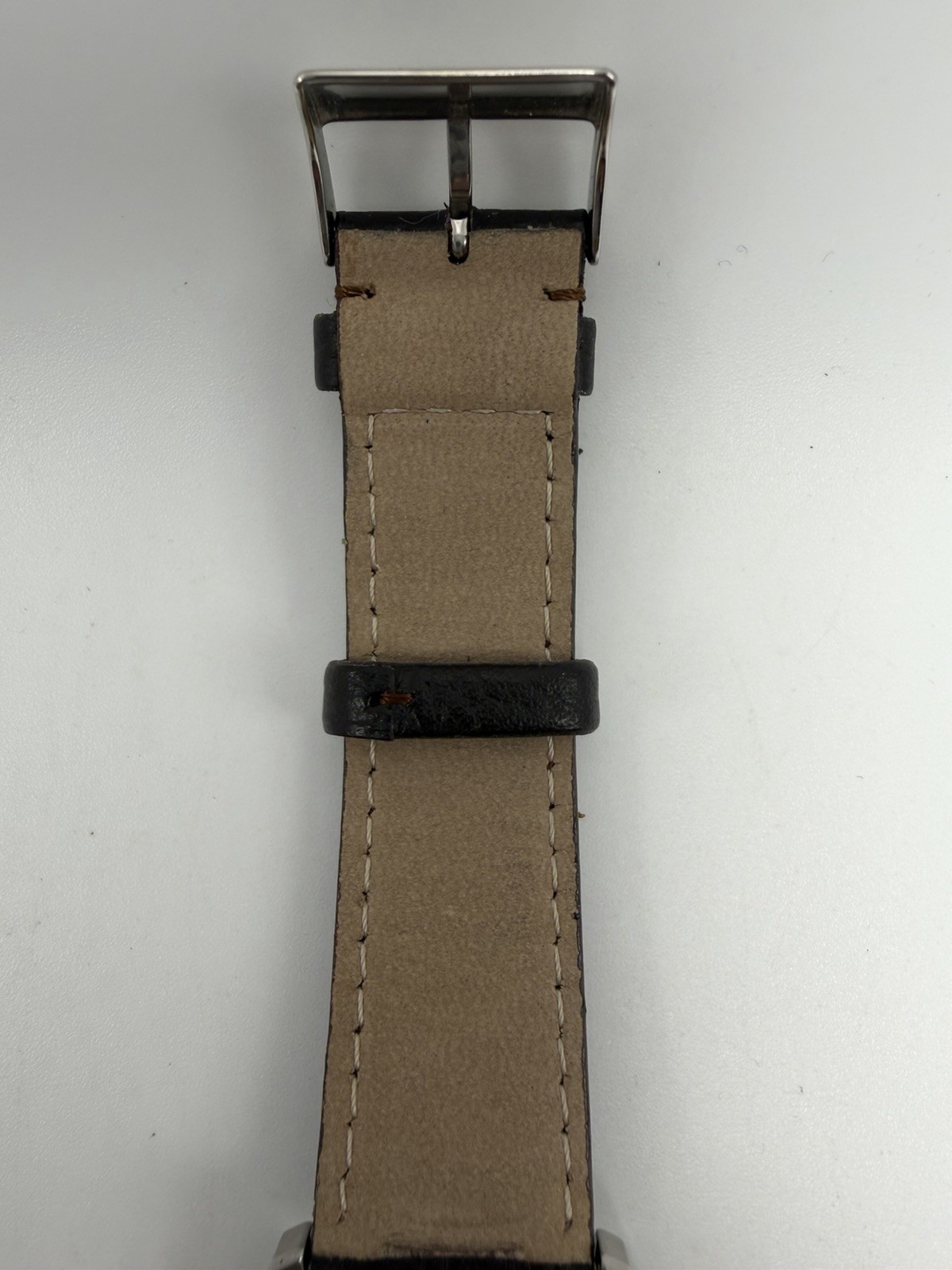 Victorinox Swiss Army Garrison 241083 New Battery 40MM 8.5″ Leather Band