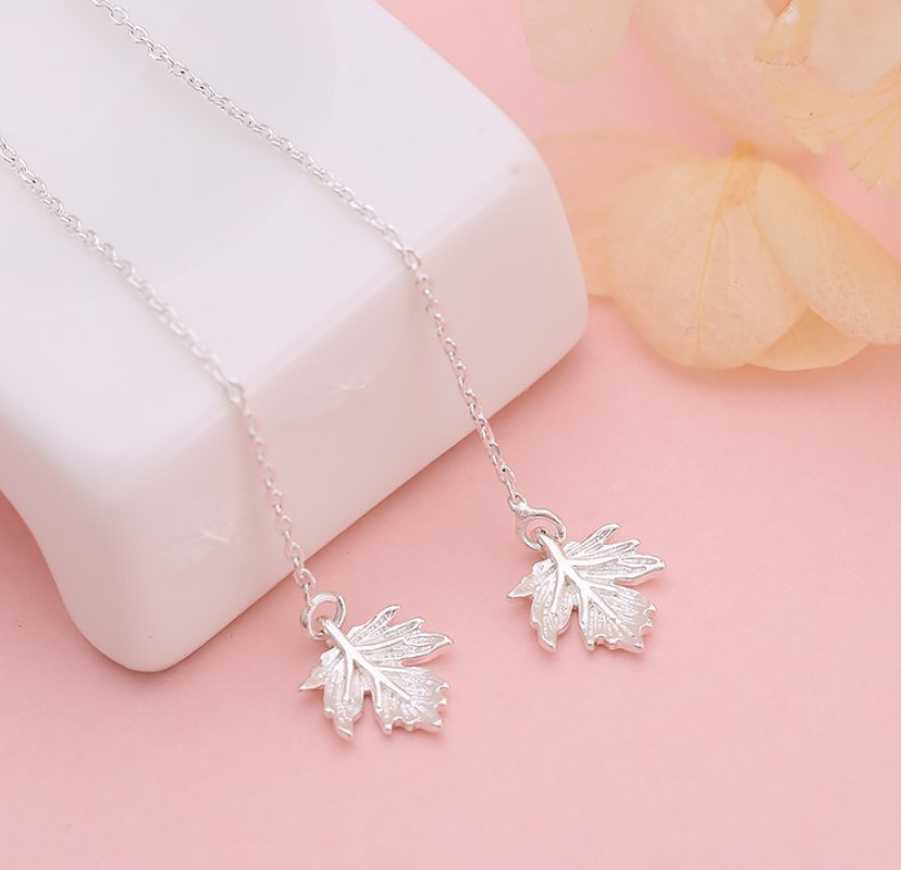 925 Sterling Silver Maple Leaf Pull Through Earrings Leaves Plants Threader PE62