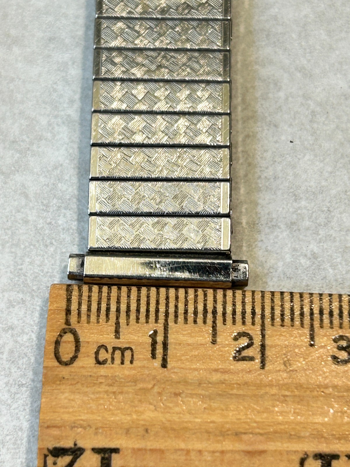 USA-made 18mm Stainless Steel Men’s Stretchable Watch Band