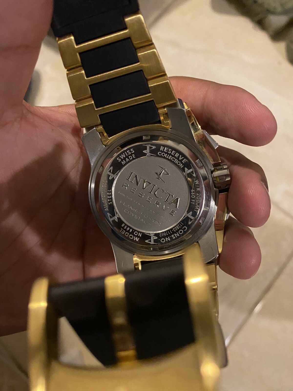 Invicta Leviathin Swiss Quartz Chrono Watch MODEL NO. 6658 Mens Wristwatch